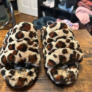 animal print Uggs slippers size 9